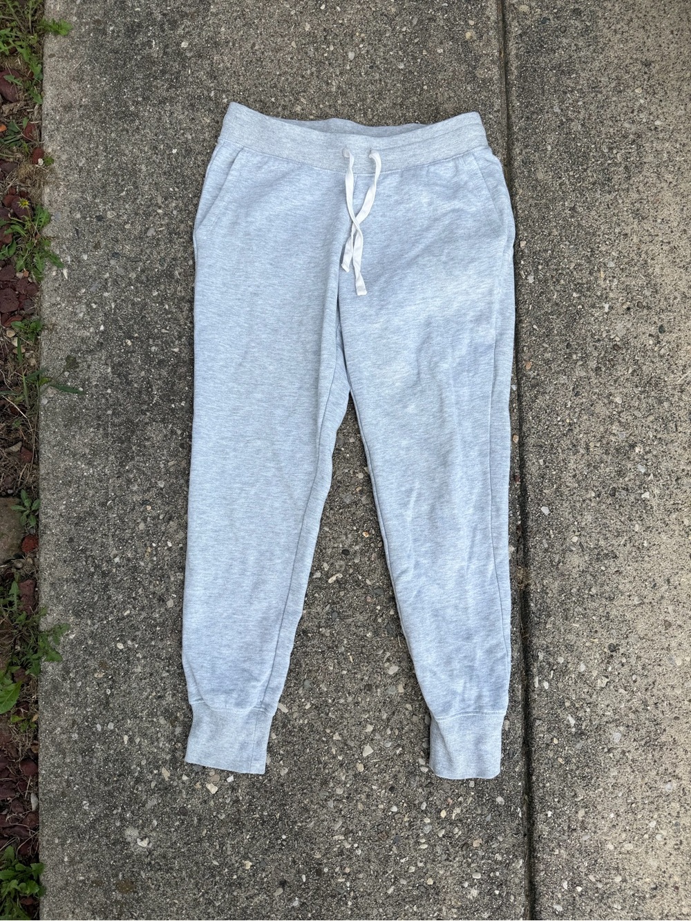 Amazon Essentials Light Gray Jogger Sweatpants